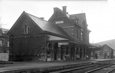 Houyet - SNCB Z03595B (1).jpg